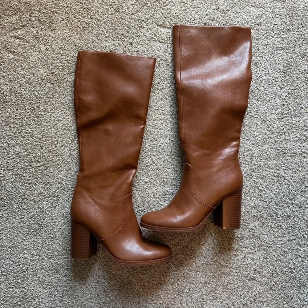 Nine West Brown Heeled Boots